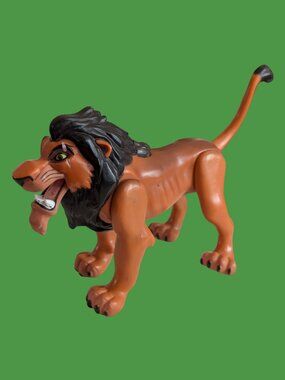 10/$25 Vintage 1994 Burger King The Lion King Moveable Fighting Scar
